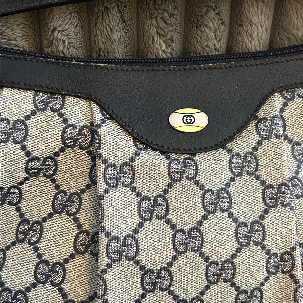 Gucci GG Monogram Supreme Purse Crossbody Bag Vintage Navy Italian Leather - Picture 4 of 17